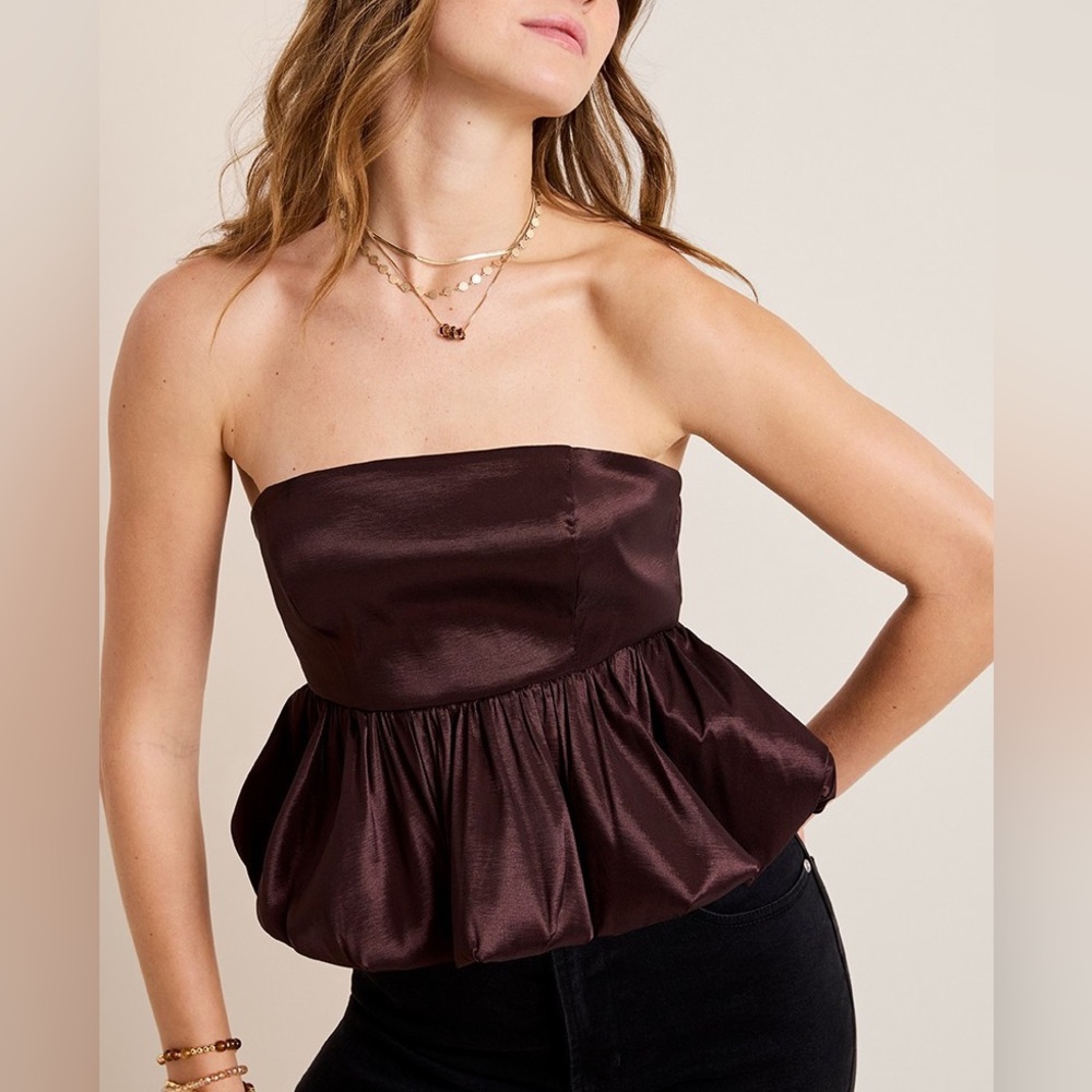 Francesca's Collection Strapless Bubble Hem Top
